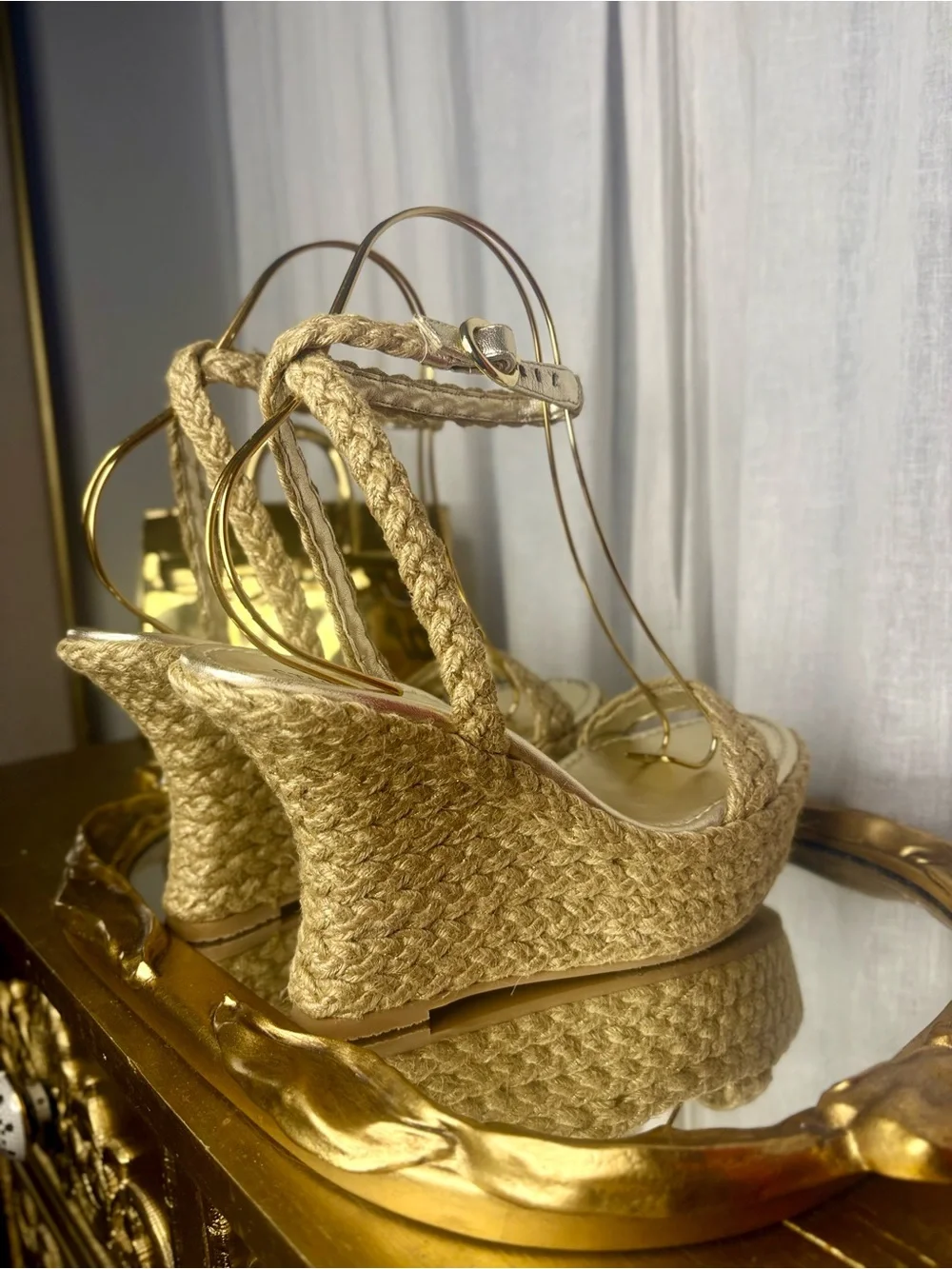 Stuart Weitzman Braida Gold Espadrille Wedges Size 10B NWOB